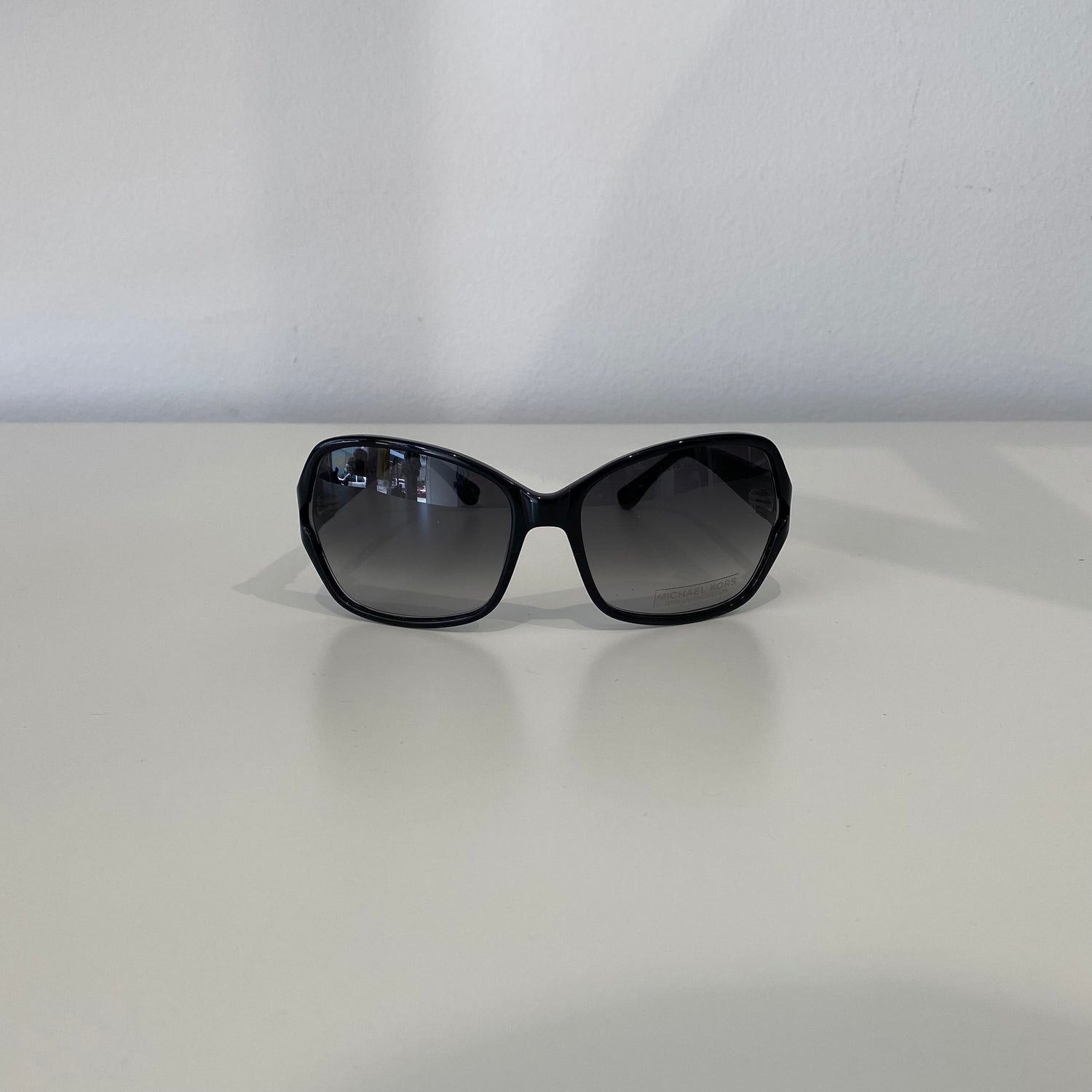 Pre-Loved Michael Kors Sunglasses- Black