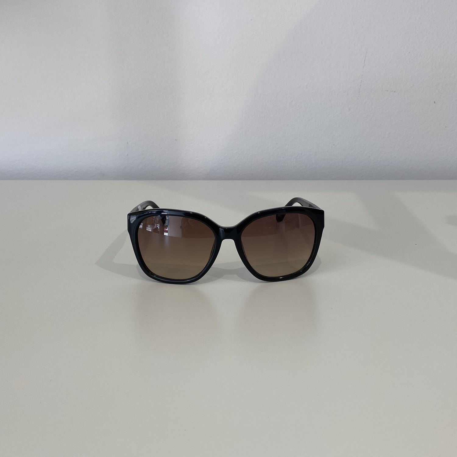 Pre- Loved Michael Kors Sunglasses- Black and Gold