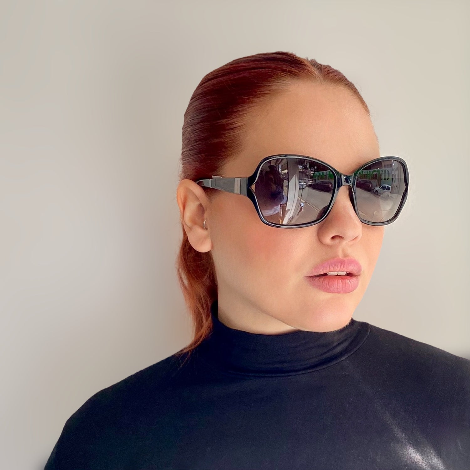 Pre-Loved Michael Kors Sunglasses- Black