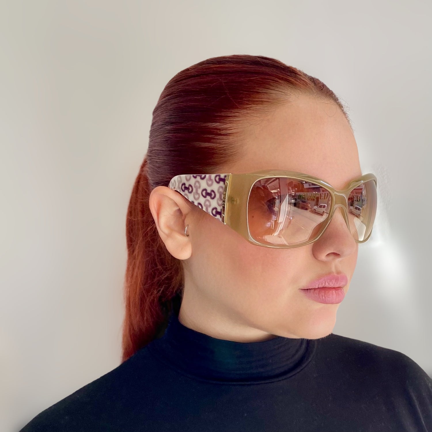 Pre-Loved Gucci Wrap Sunglasses-Oversize Gradient