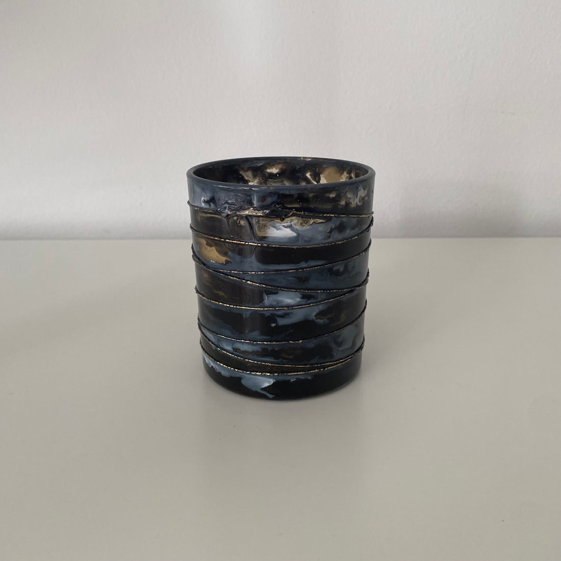 Midnight Sea with Golden Stripes-Scented Candle