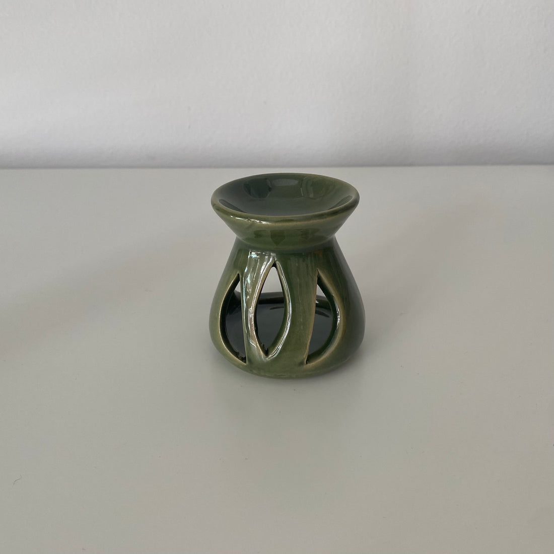 Olive Oasis-Wax and Oil Warmer