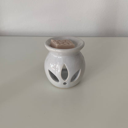 Lunar Pearl-Wax and Oil Warmer